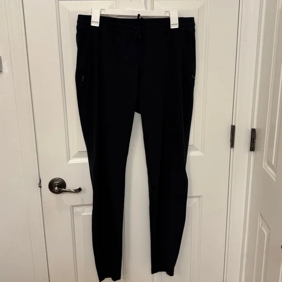Kuhl Strattus Chino Pant in Black - Picture 2 of 5